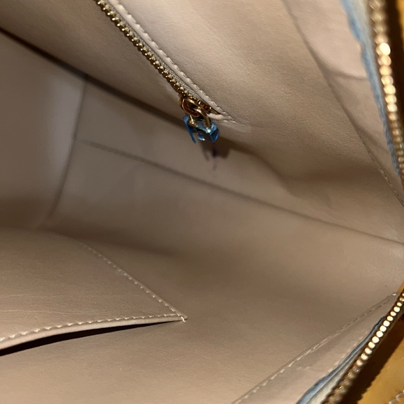 Louis Vuitton Vintage Yellow Vernis Houston Bag - Picture 16 of 16